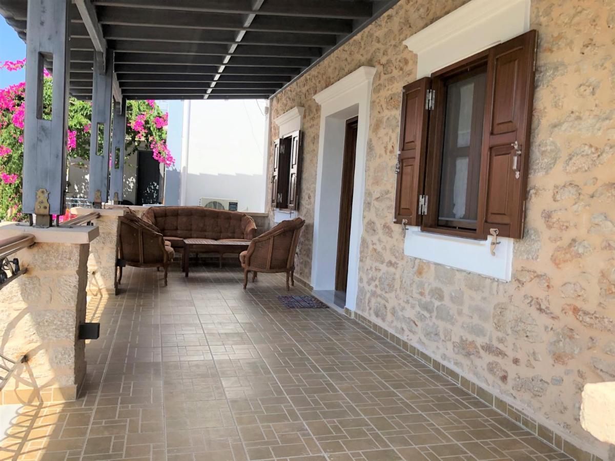 Stone House Holiday home *
