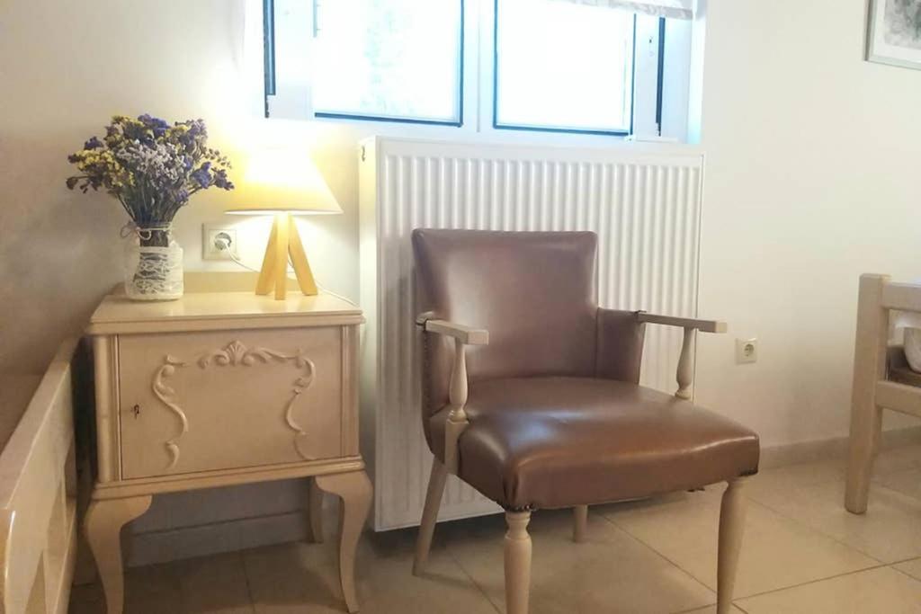 New Independent Loft, 360⁰ View, 5' Beach/center Apartment Kalamata