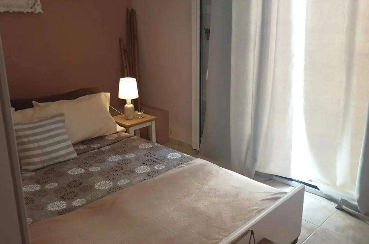 Beachhouse Apartment Arkhondikon