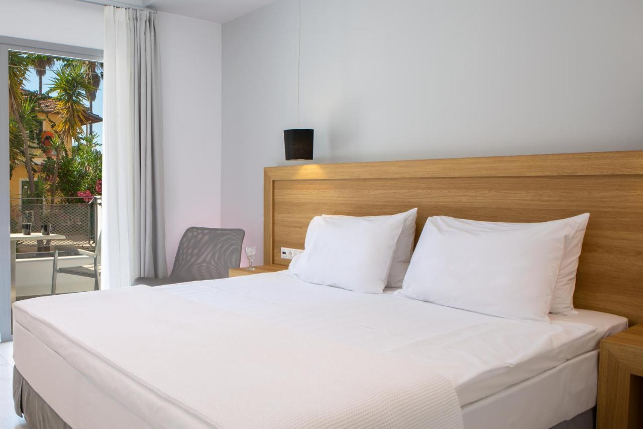 Smile Hotel 3*