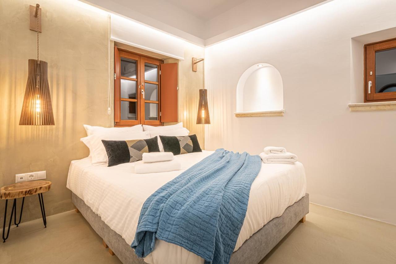 Leon (adults Only) Vourvoulos