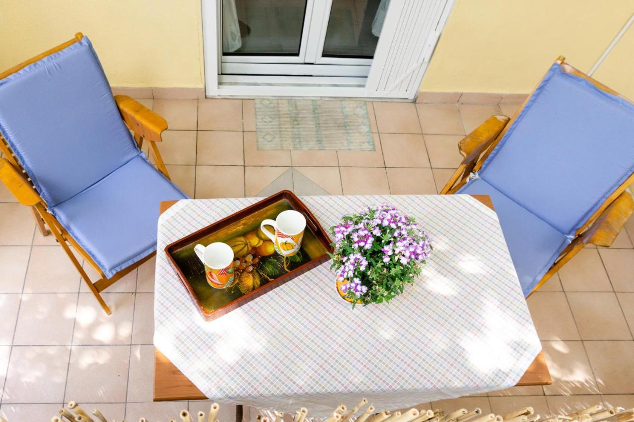 Apartment Irene Seafront Neo Epivates