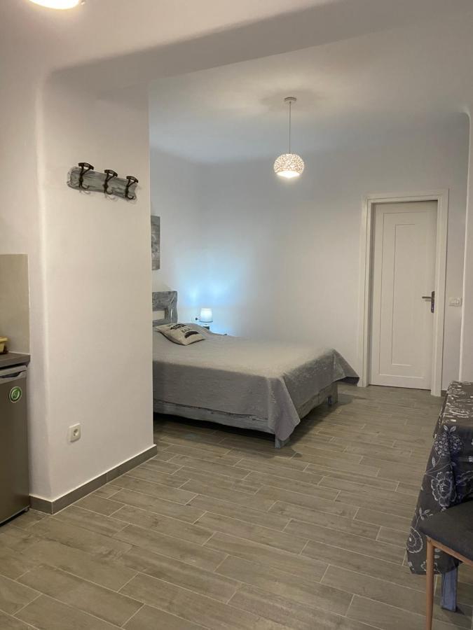 Apartment Petran Fira (Santorini)