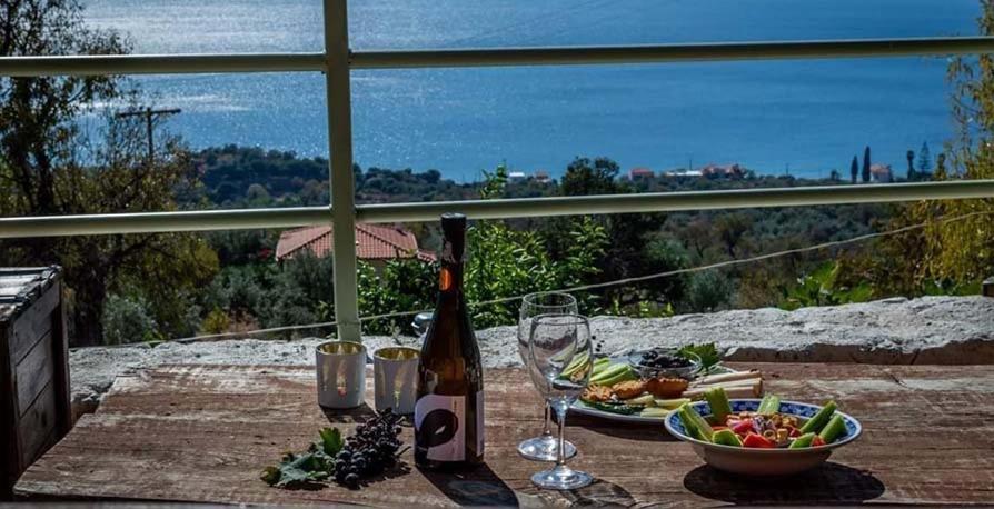 αρσινόη- μεγαλοχωρι -μέθανα Guest house