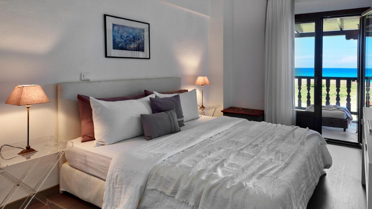 Soleado Beachfront Villa Skala Fourkas