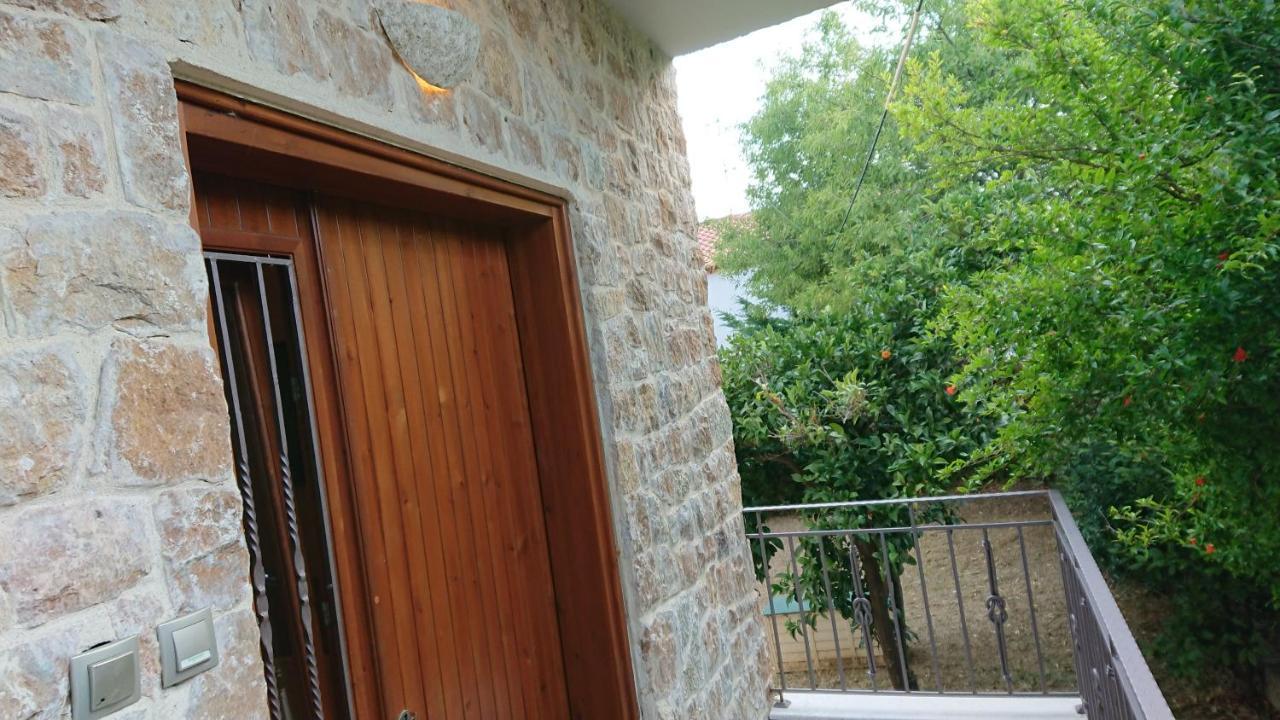 Stone House With Seaview Apartment