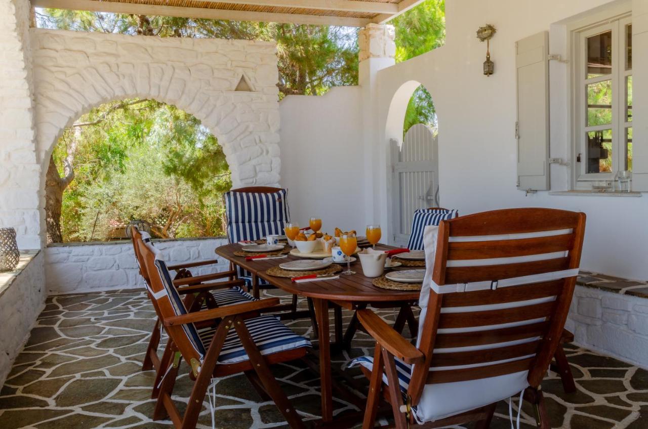 Calmea Seafront - Secluded Villa *
