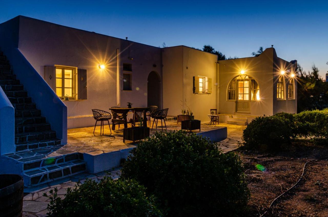 Calmea Seafront - Secluded Villa