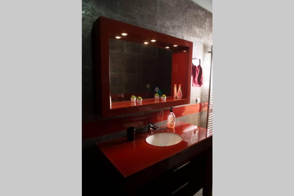 Villa Modern Luxury With Pool, Just 5min To Sea Kalamata