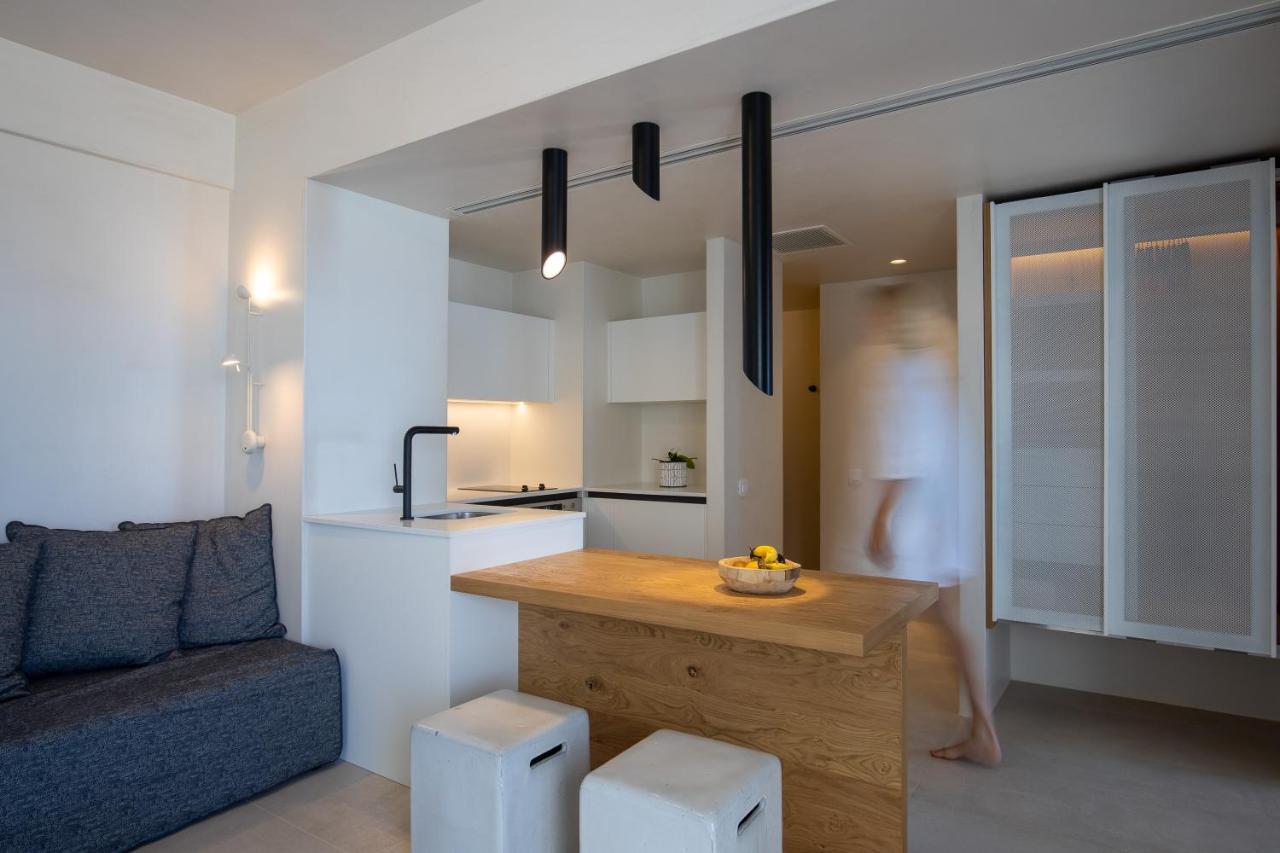 Akrogiali Beach Aparthotel