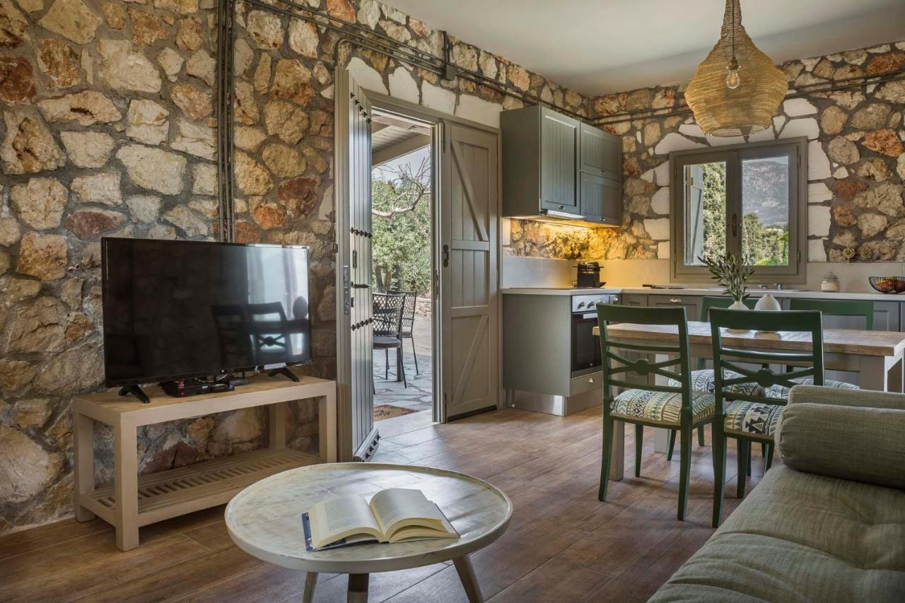 Holiday home Ploes Luxury Pesadha