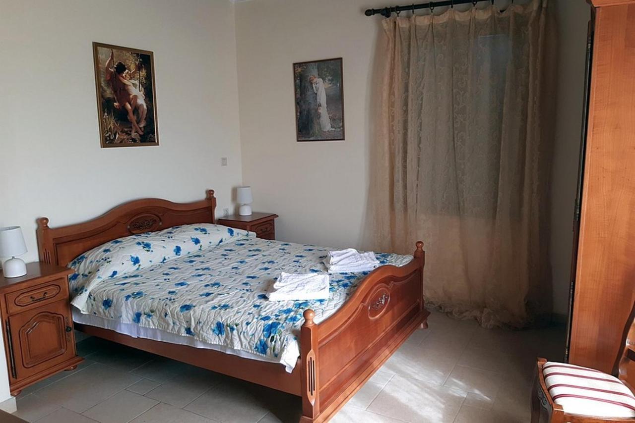Asteri Villa Katsarata
