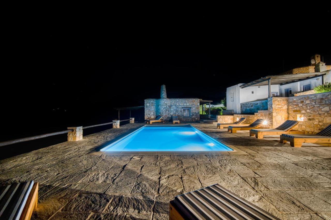 Serifos Houses Diasella *