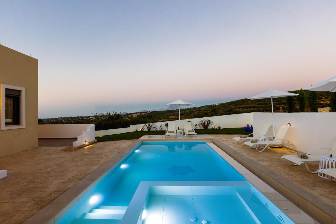 Aerin Villa, A Sublime Sanctuary, By Thinkvilla Villa Roupai