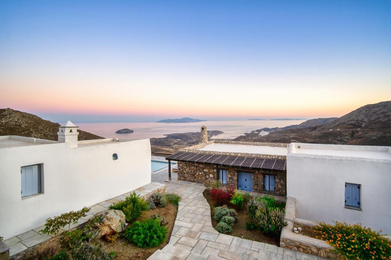 Villa Serifos Houses Diasella *