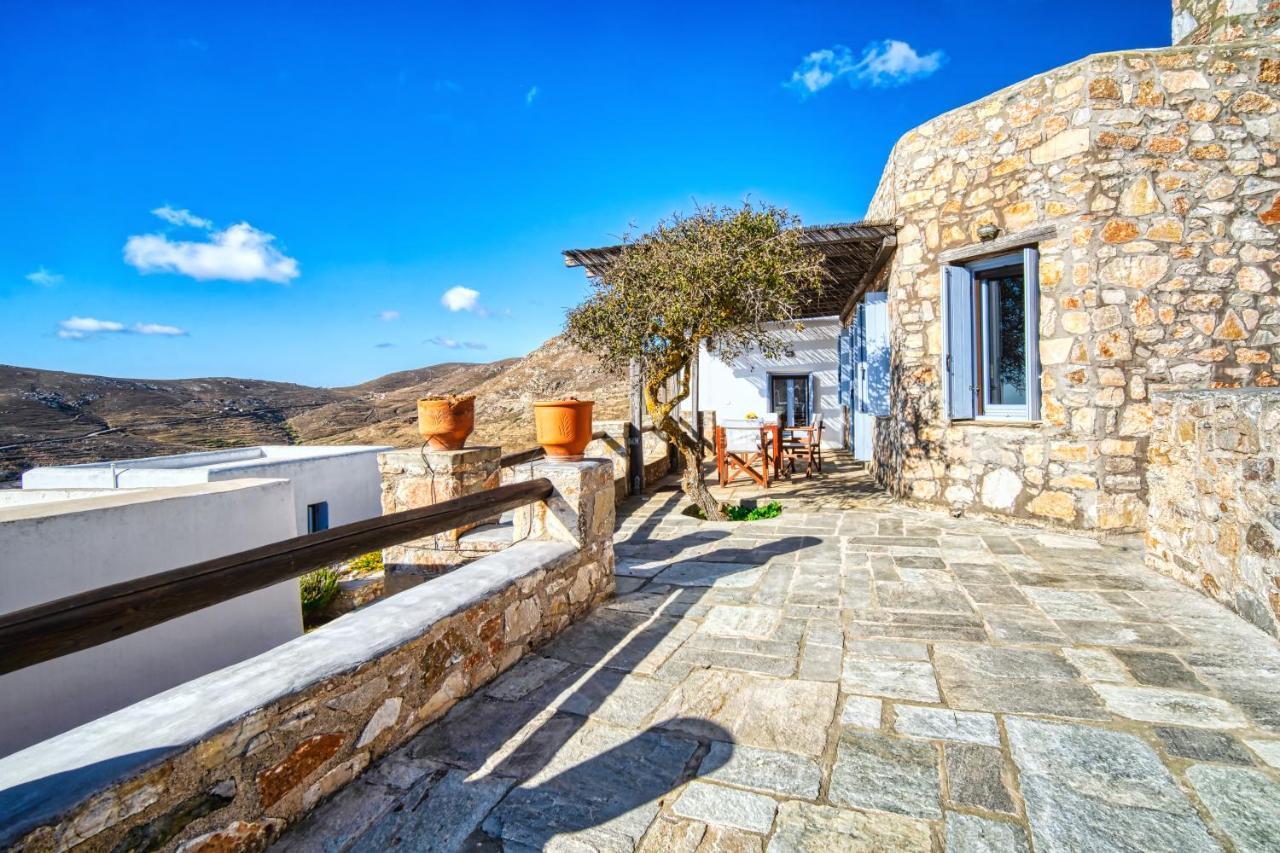 Villa Serifos Houses Diasella Kentarchos