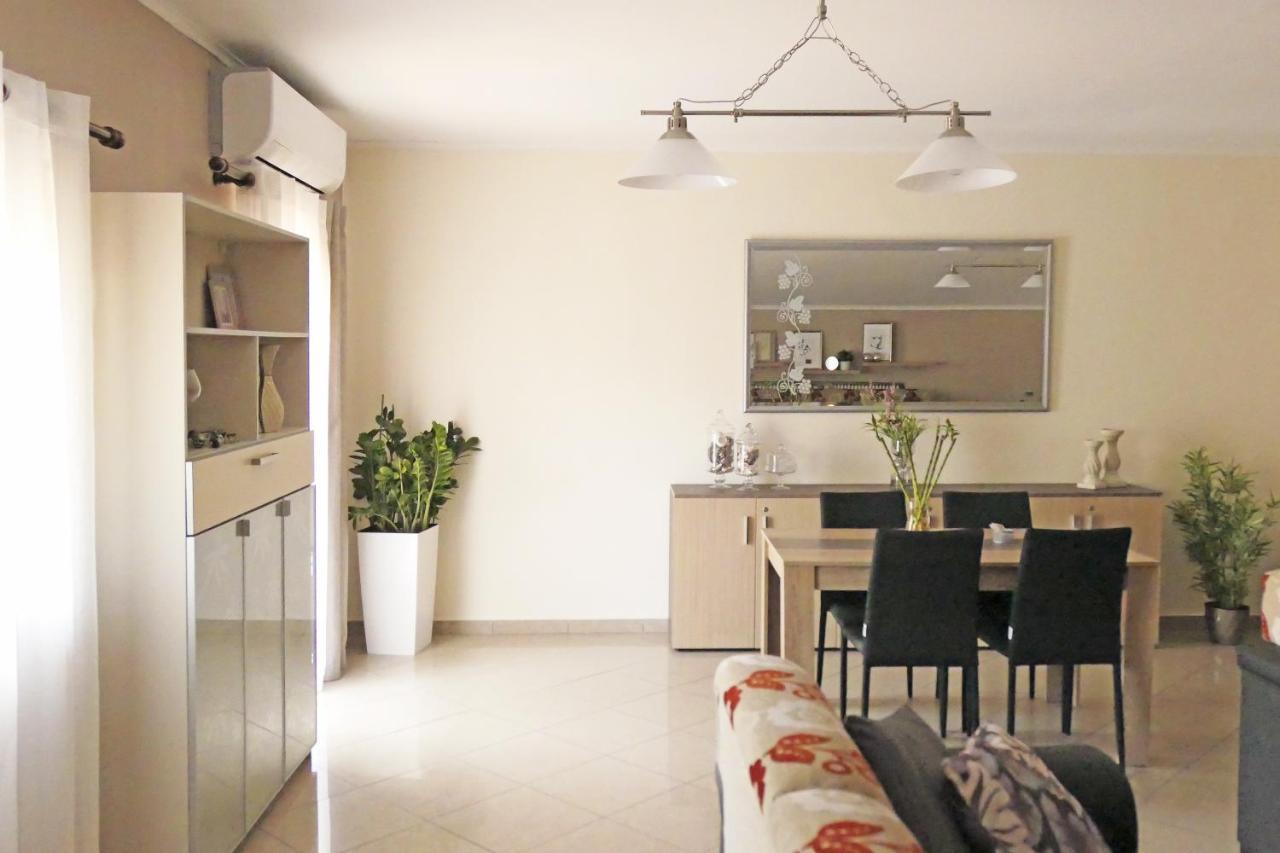 Apartment Sapphire & Ivory Luxury - Kavala