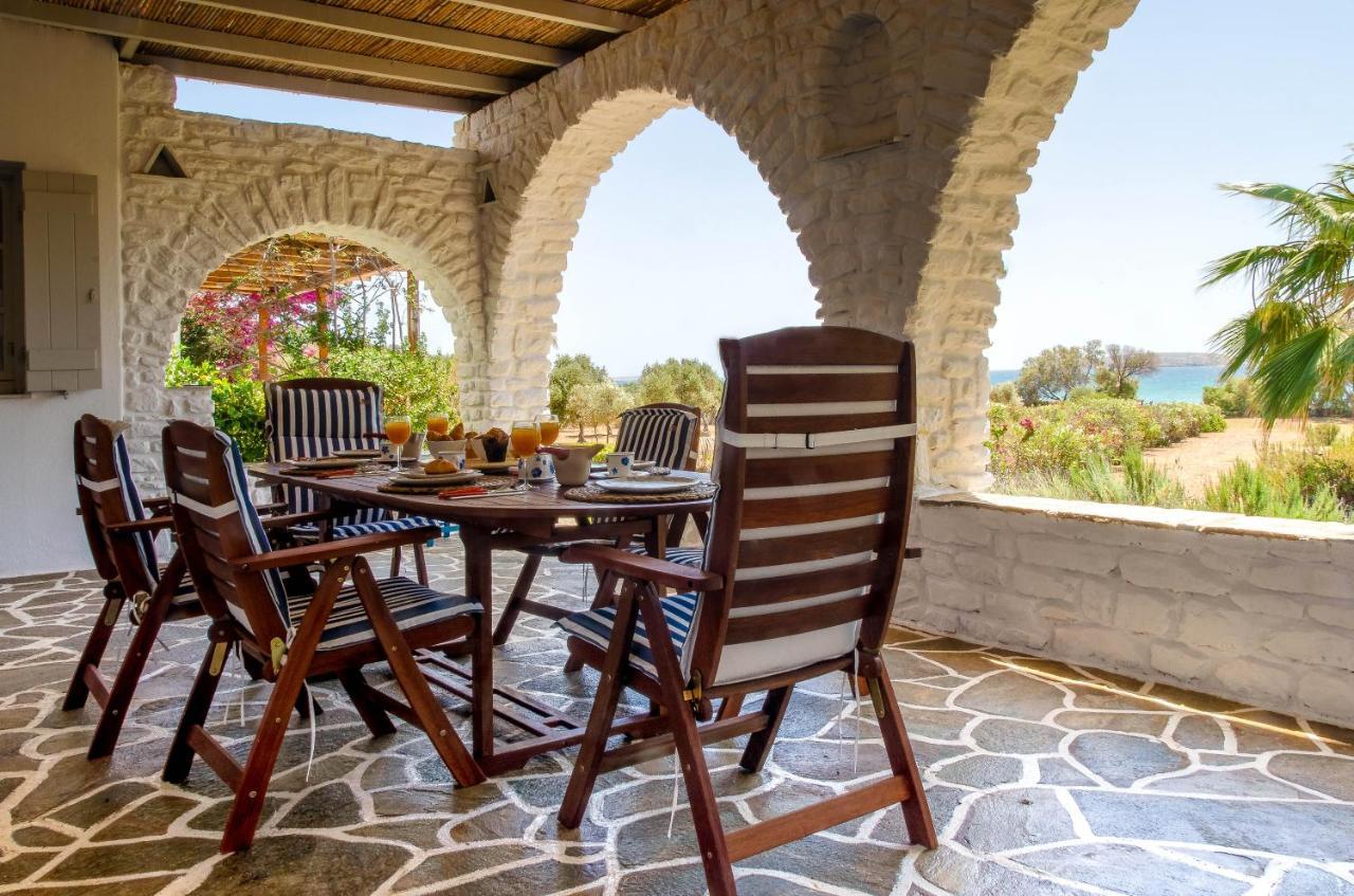 Calmea Seafront - Secluded Villa *