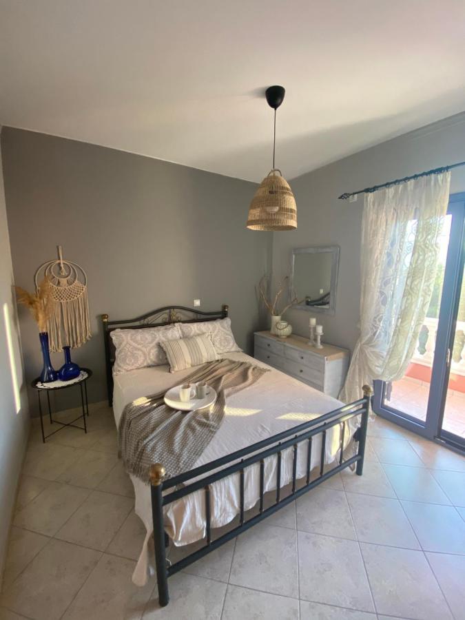 Ostraco 2 Holiday home *