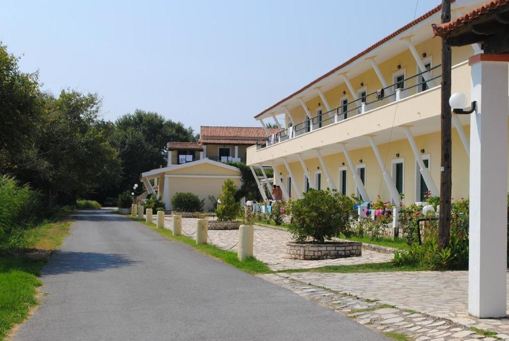 Monika Sidari Hotel
