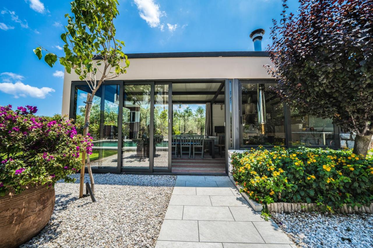Villa Petronila Luxury With Heated Private Pool Kissamos