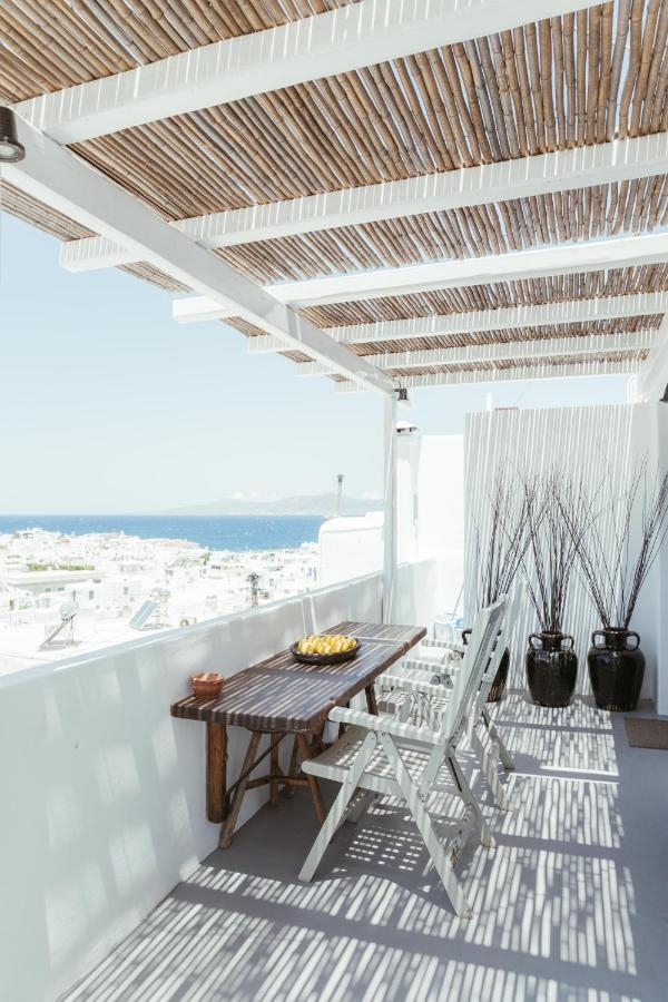 Central Local Living In Mykonos, Main Town Apartment *
