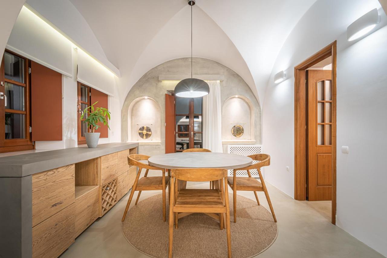 Leon (adults Only) Villa *