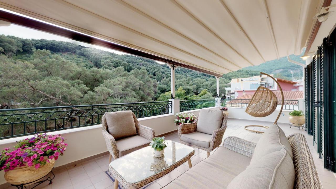 Apartment Zorbas *