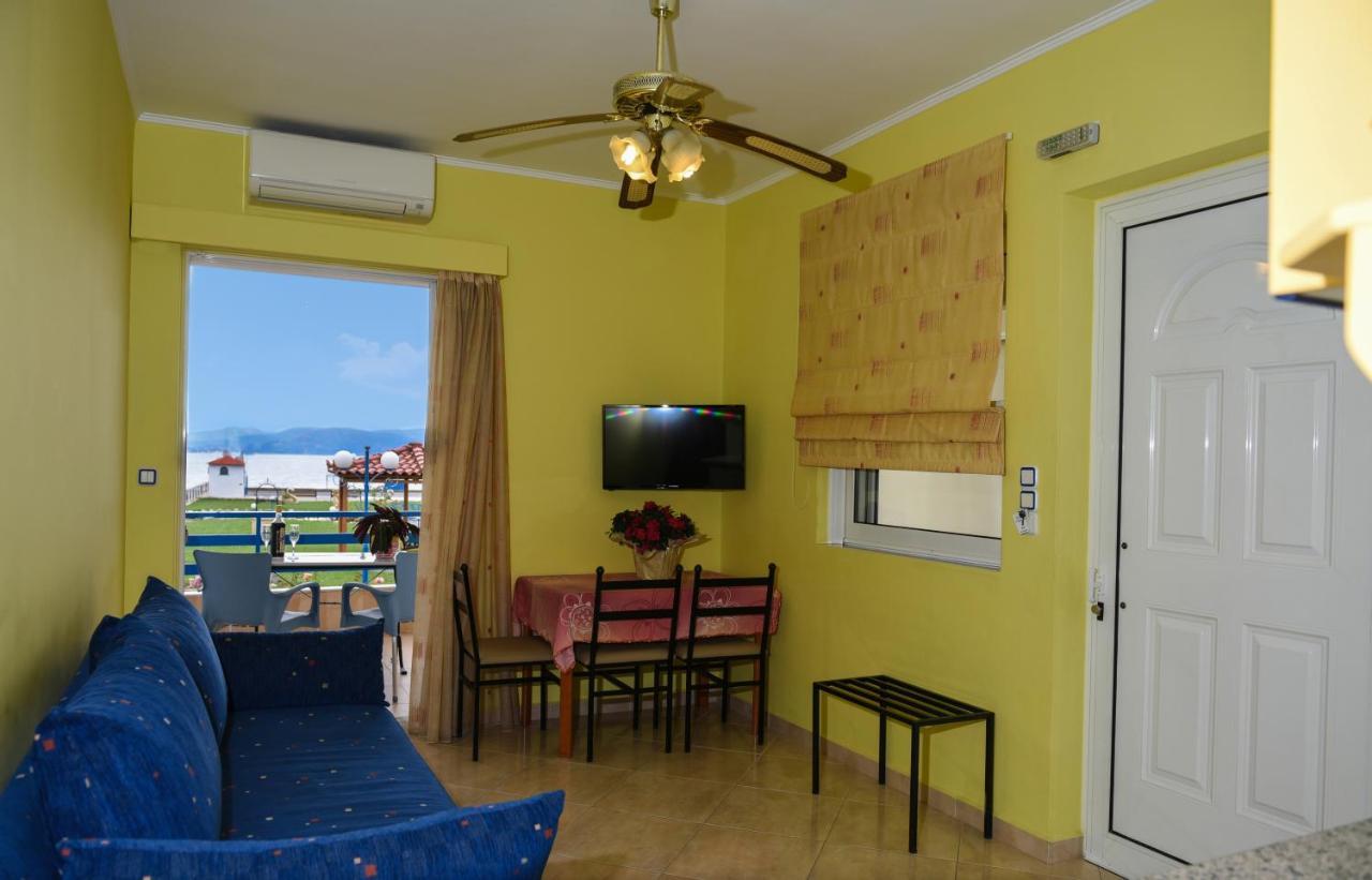 Akrogiali Apartment
