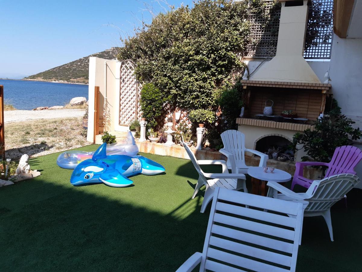 Nana's Philoxenia Apartment Porto Rafti