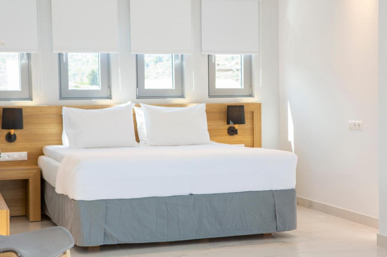 Smile Hotel Nydri (Lefkada)