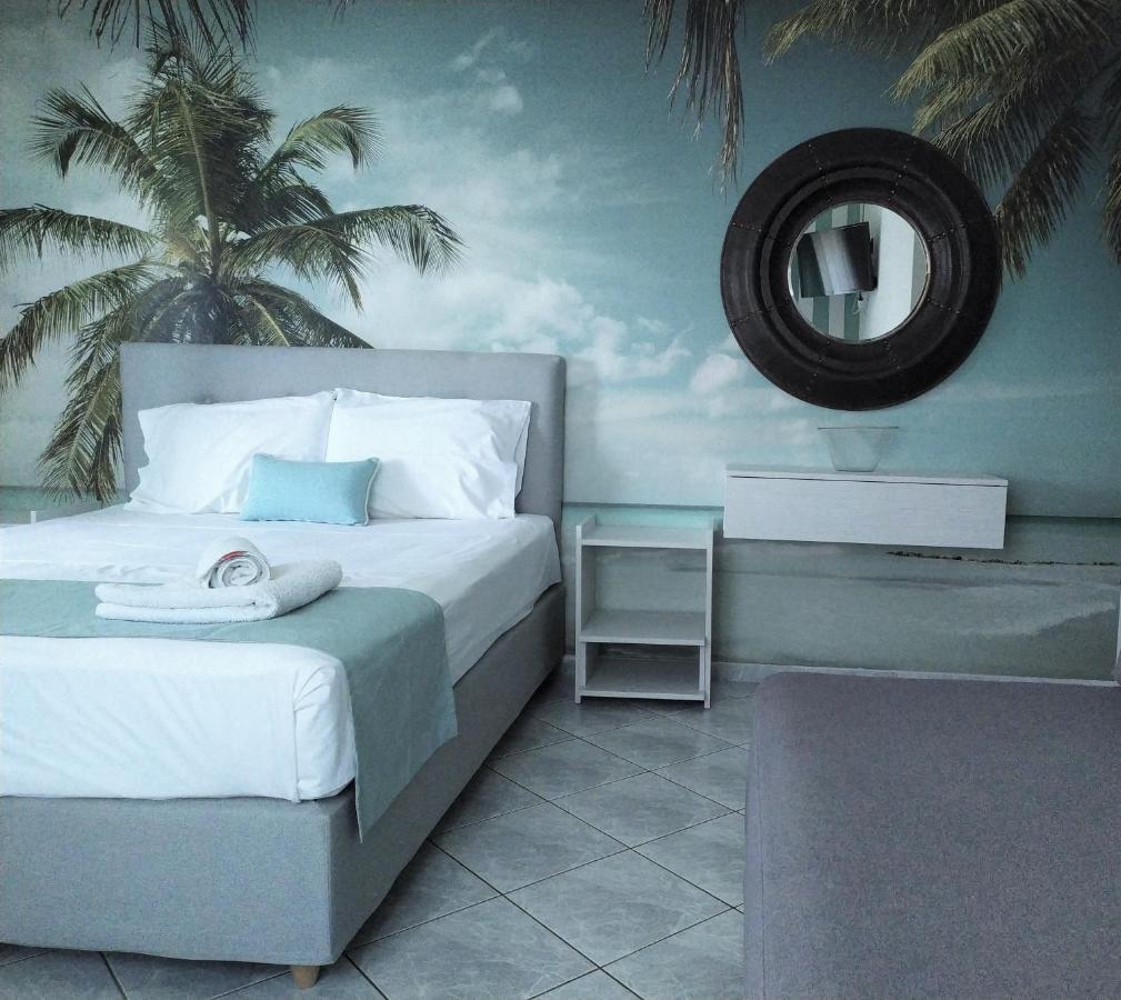 Francesca Aparthotel *