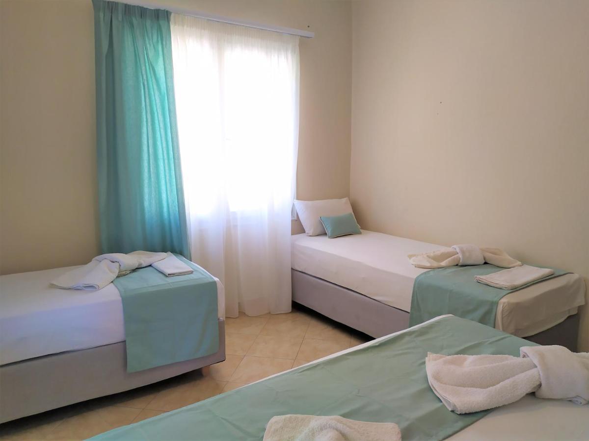 Aparthotel Francesca Potos