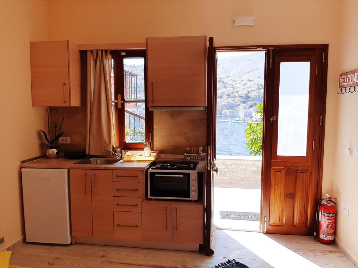 Kleanthi And Kostas Studios Apartment *