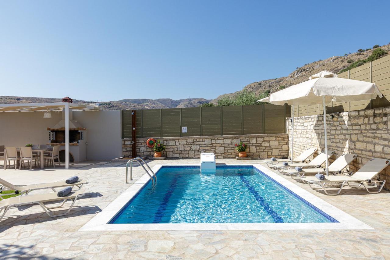 Agios Antonios Villa Agia Triada