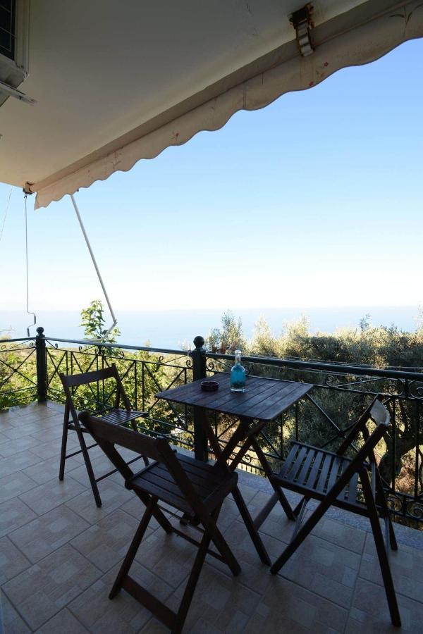 South Side Guest house Athanion