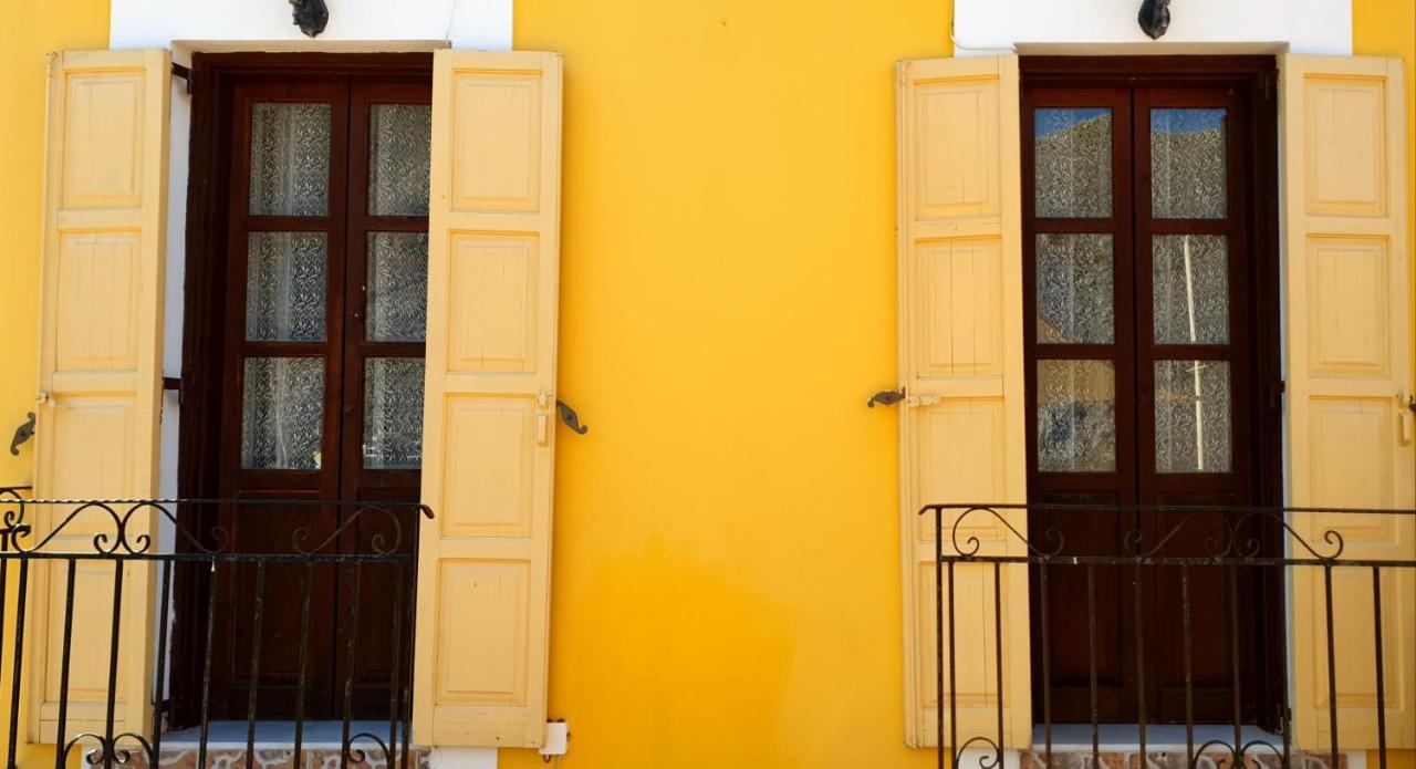 Gompos - Cozy Next To The Sea - Amazing Sea View Holiday home
