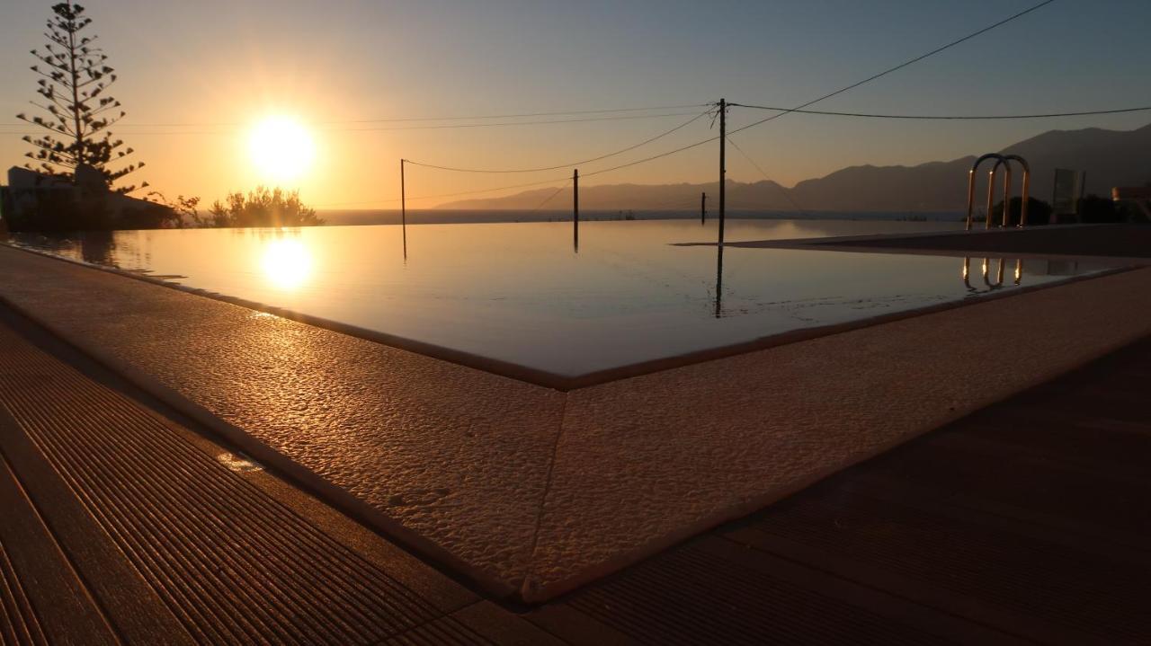 Alma Villa