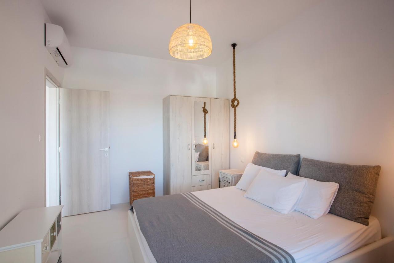 Olive White Villa *