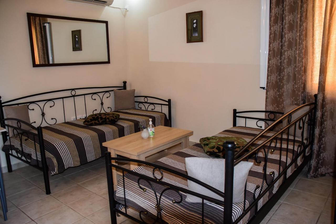 Athina Apartment Kariotai