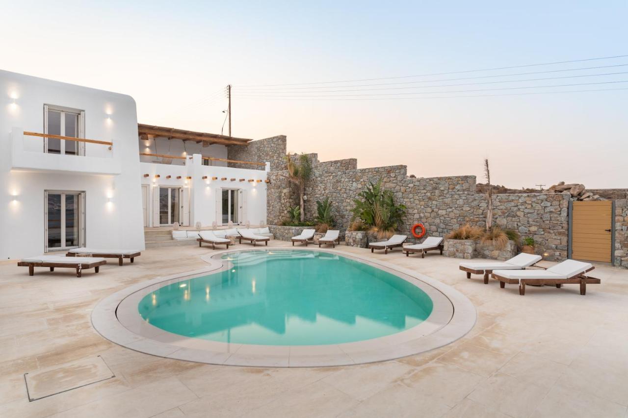 Veneta Mykonos *