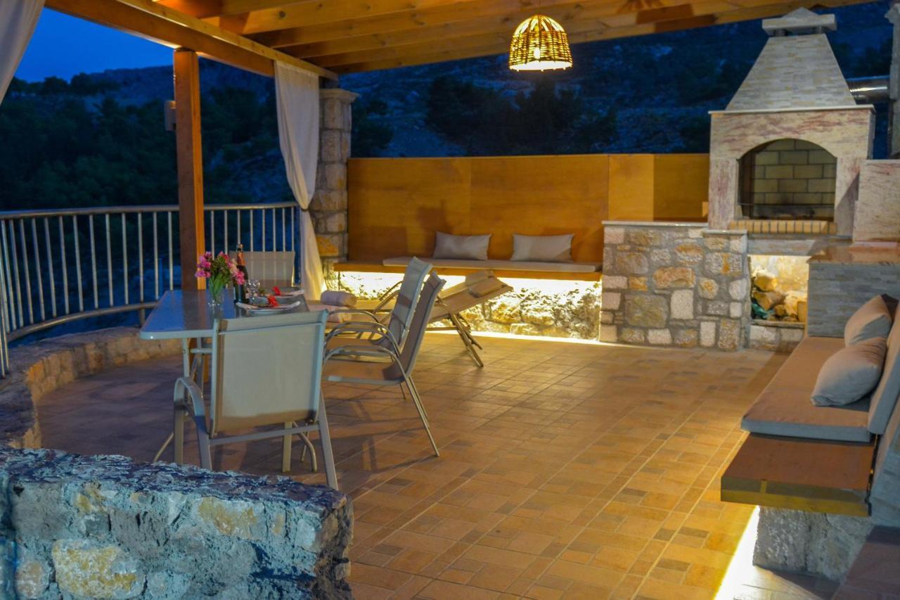 Villa Rose *