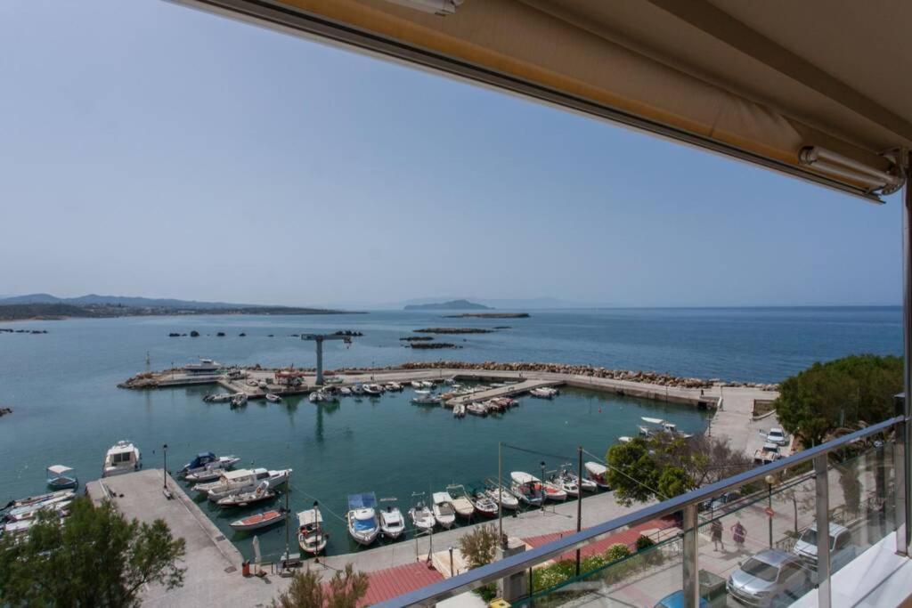 Sea & Town Getaway Apartment