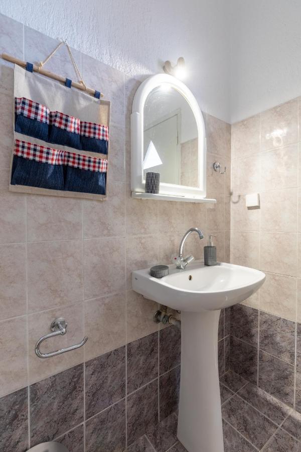 Servani & Apartment