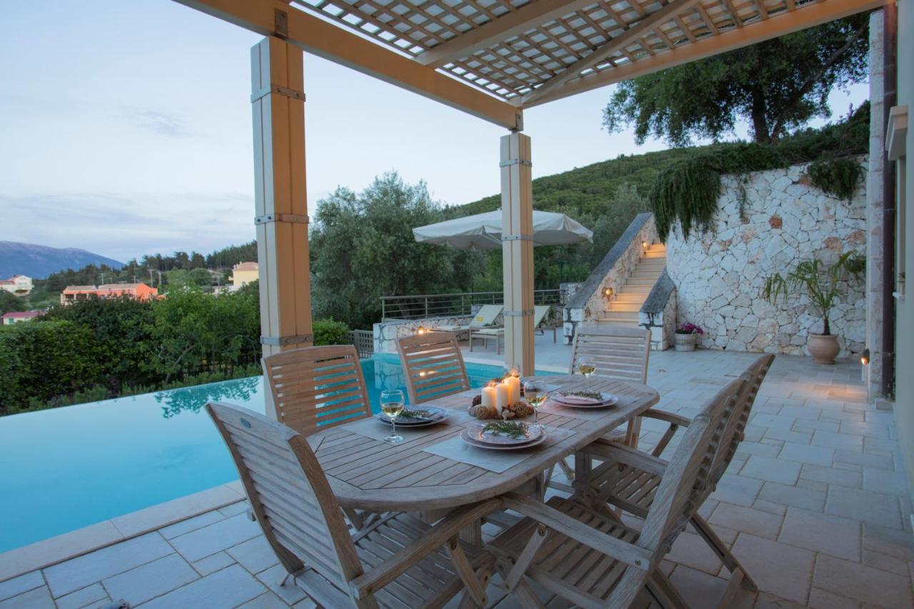 Villa Fiscardo View Villas *