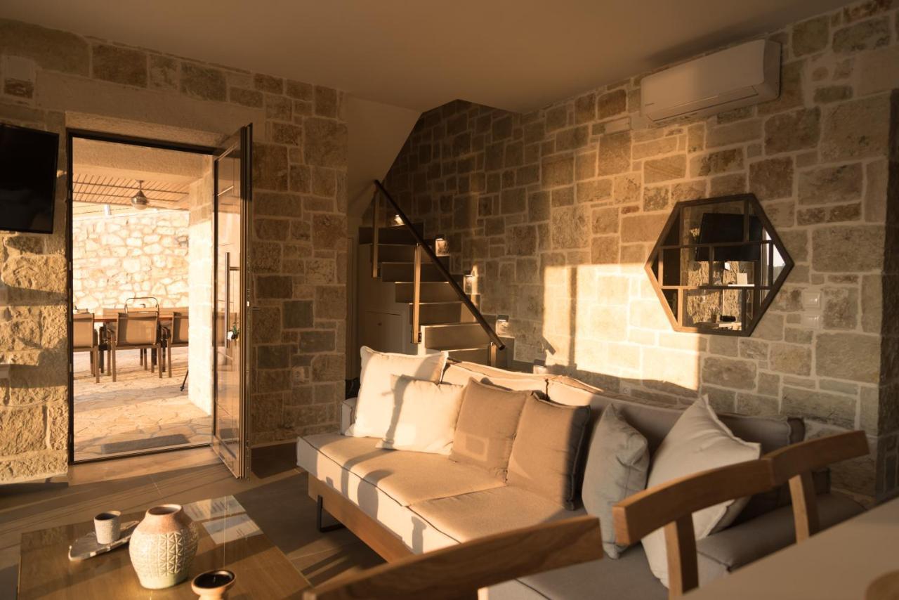 Villa Twin