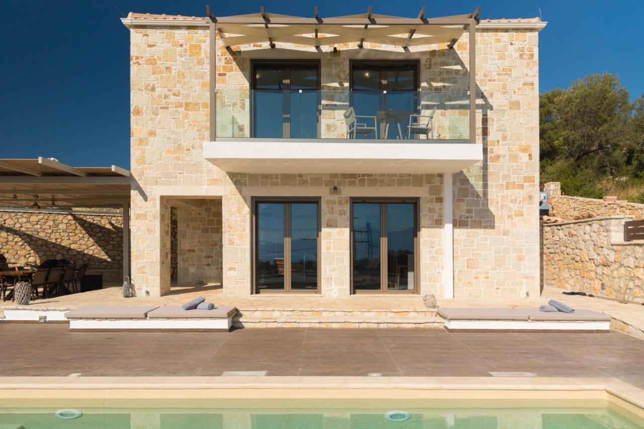 Twin Villa *