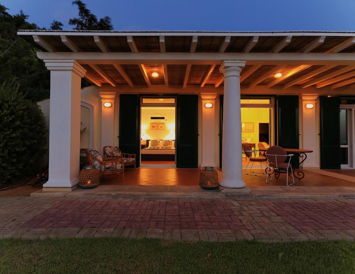 Villa Rhoe