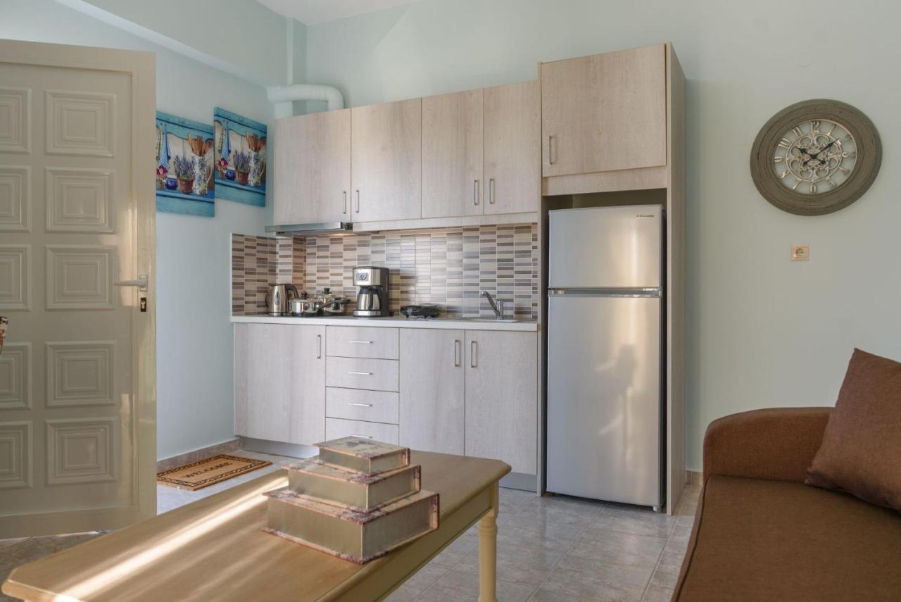 Apartment Spyros With Pool *