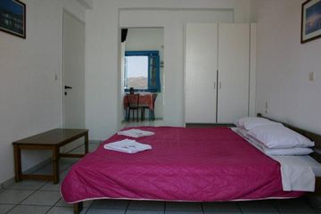 Happy Days Aparthotel